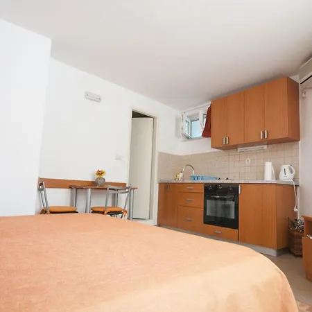 Studio&room Lena Maison d'hôtes 3*